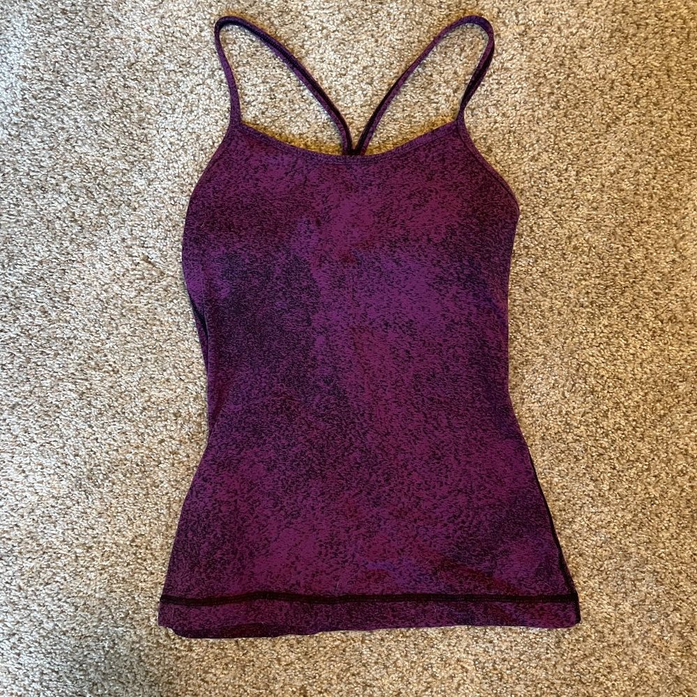 Lulu Lemon workout top, size 4
